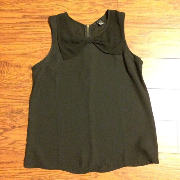 Forever 21 Top - Picture 4 of 6